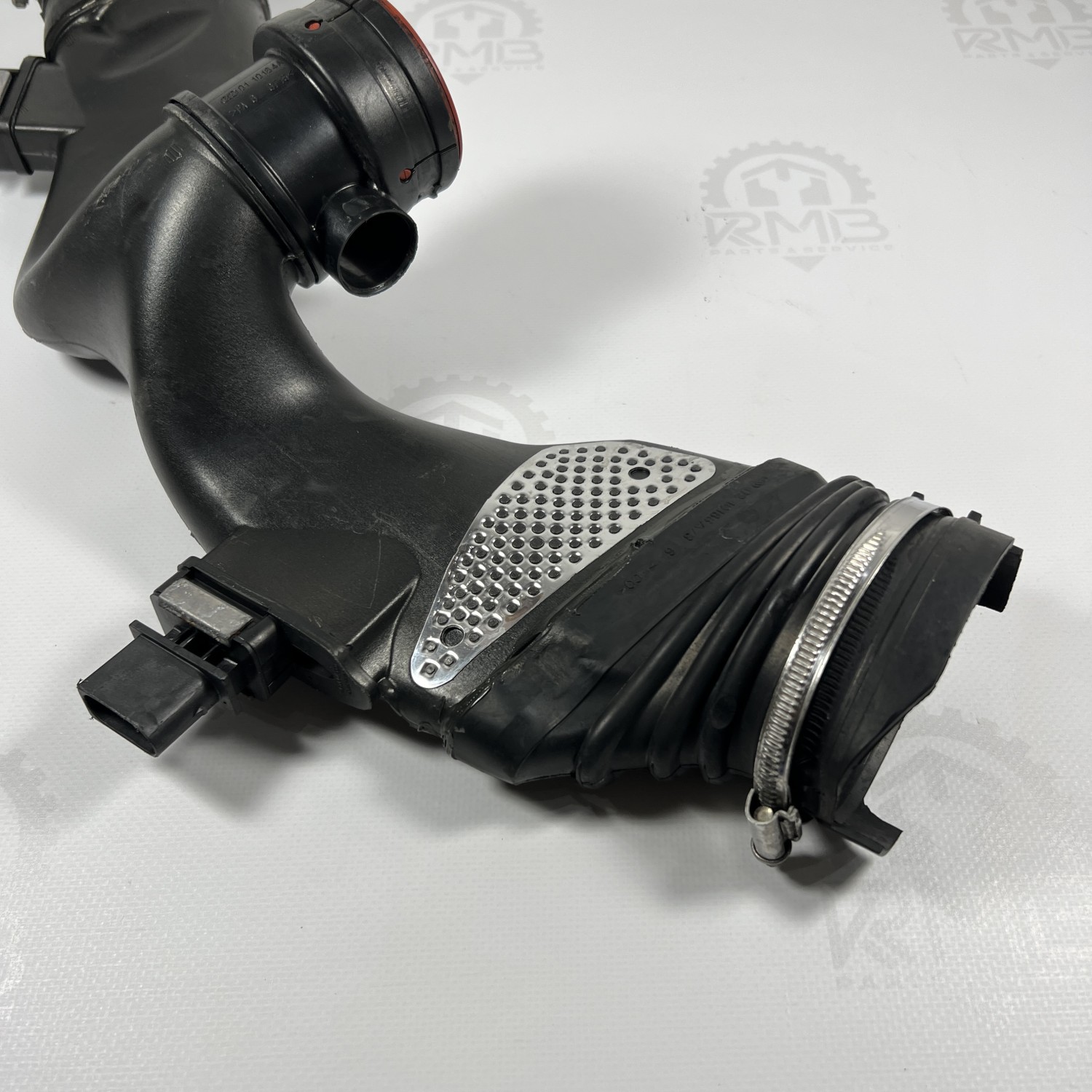 A6420943497 Патрубок впускной (ЧАЙКА ЛАСТОЧКА) на Mercedes 3.0 CDI